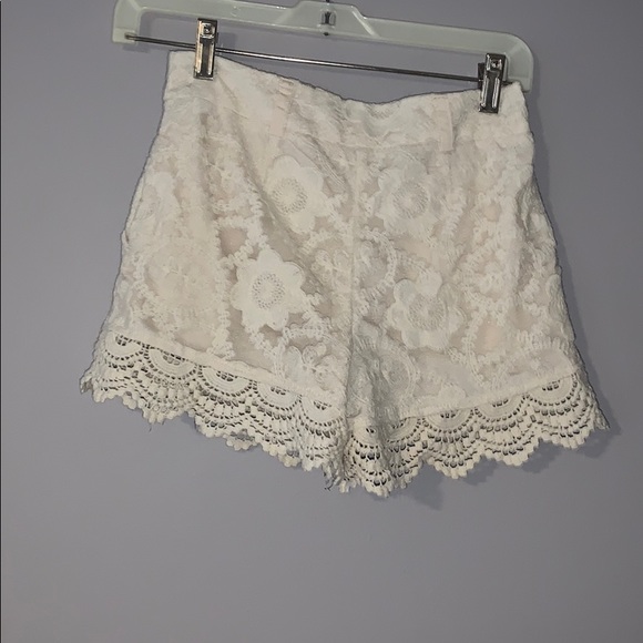 Monteau shorts~ size XS - Picture 2 of 3